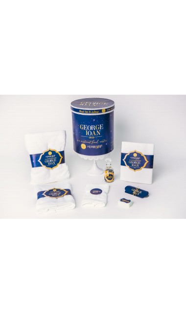 Trusou botez pentru baieti in nuante de alb ,gold si bleumarin, Praf de stele 14